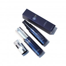 Cle De Peau 鑽光粉底液 Radiant Fluid Foundation SPF25.PA+ 30ml 專櫃定價 HKD 980.00 