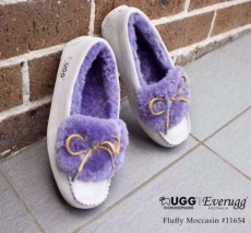 UGG 香芋紫色毛毛鞋